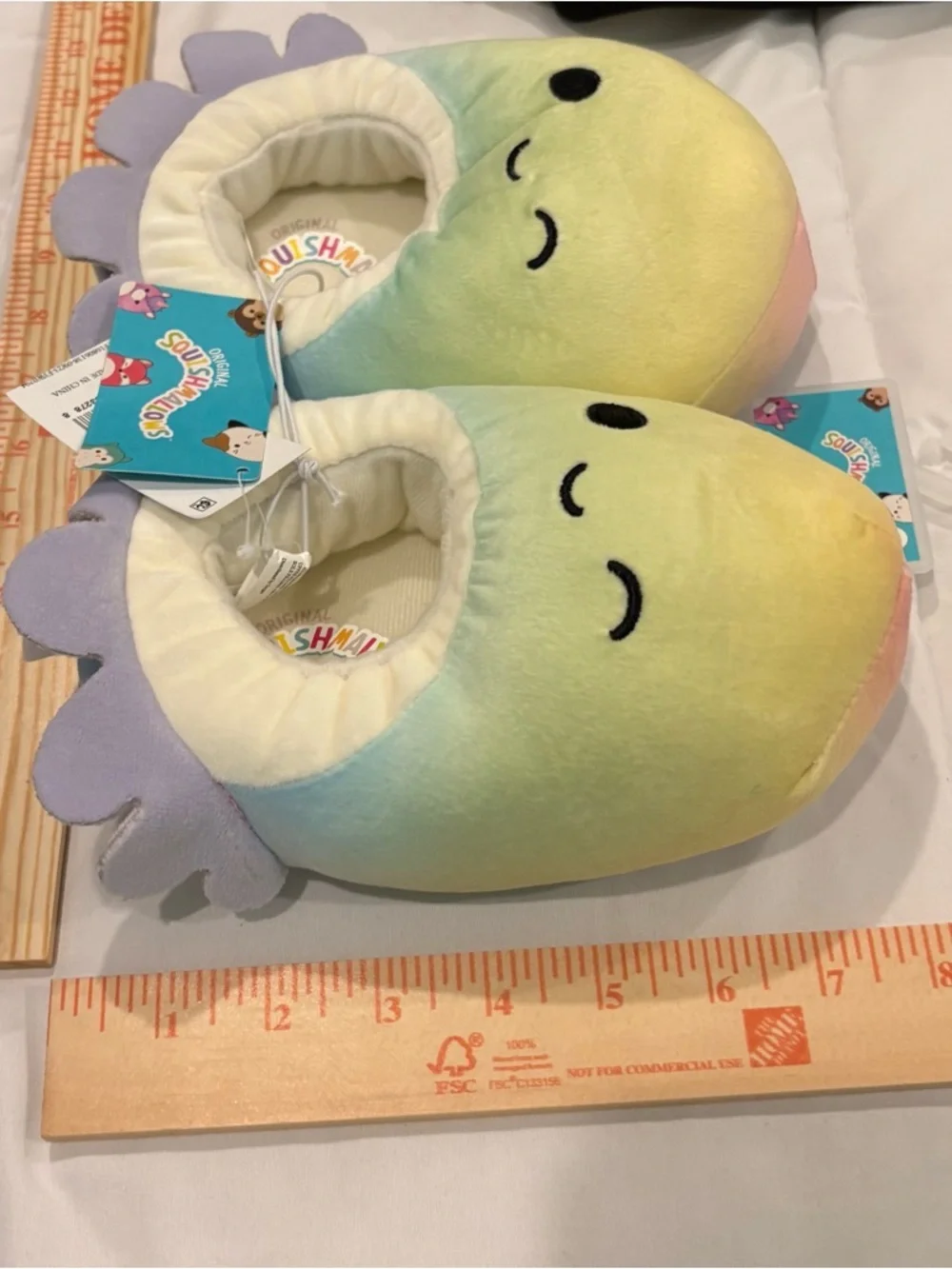Squishmallows Kids Plush Slippers -size 11/12 new with tags octopus